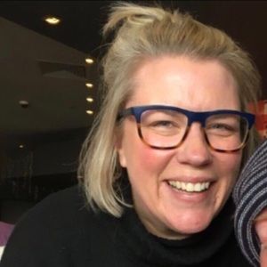 Meet your Posher, Caron